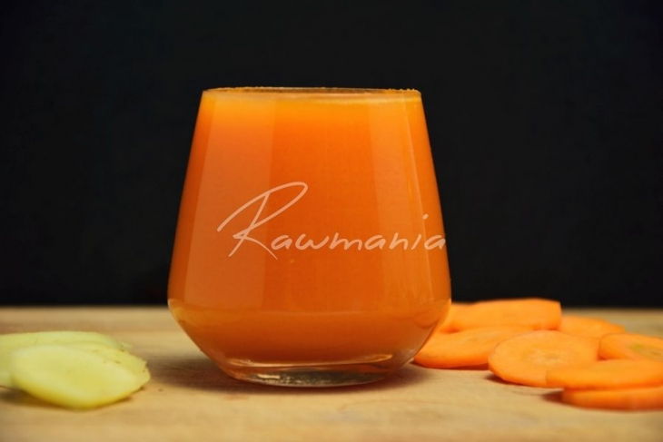 Mrkvová šťáva se zázvorem